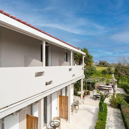 Zante Apts Apartamento